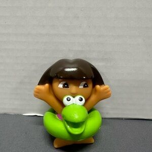 Dora the Explorer Bath Toy with Green Float